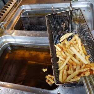 Clean a Deep Fat Fryer